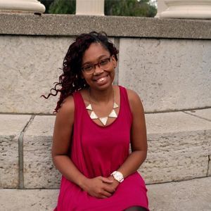 Meet your Posher, Destini