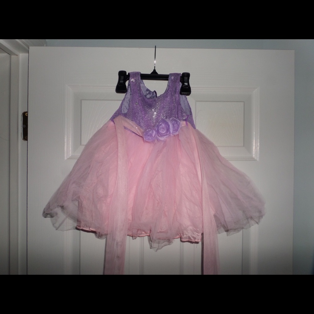 Le Pink dress size 2t Easter dress