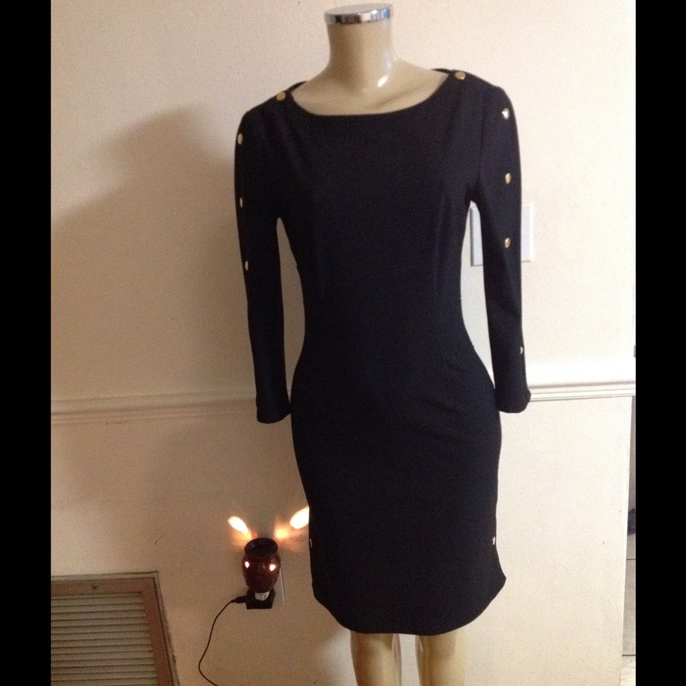 Beautiful midi dress by MODA International