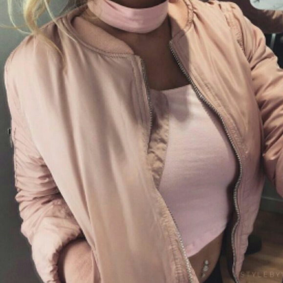 Sold out - Picture 2 of 2