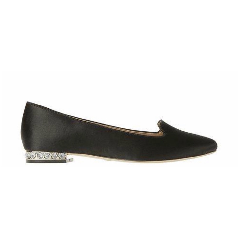 Ann Taylor flats