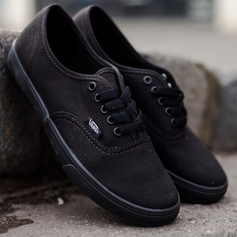 Authentic Lo Pro