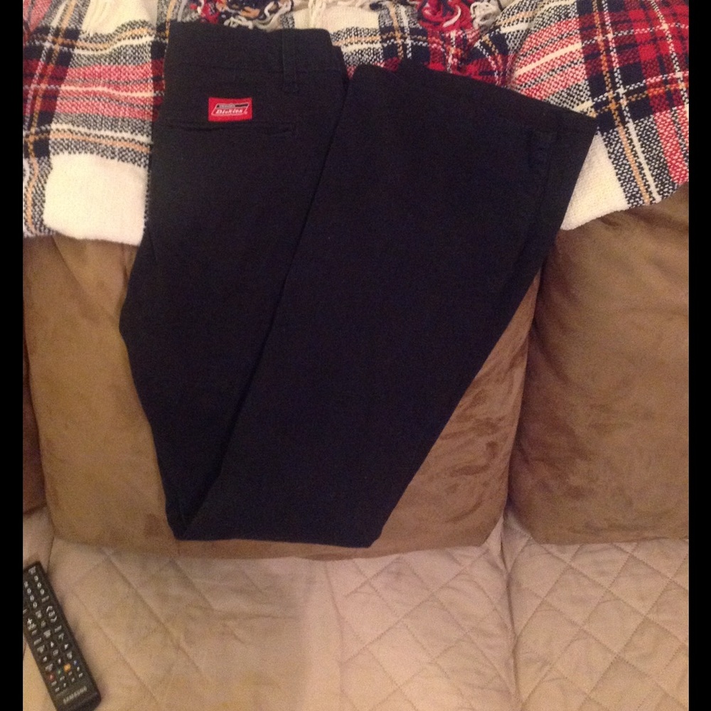 EC. Never worn black DICKIES