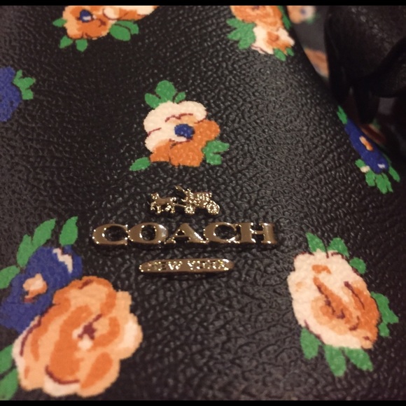 Coach bag - Picture 2 of 4