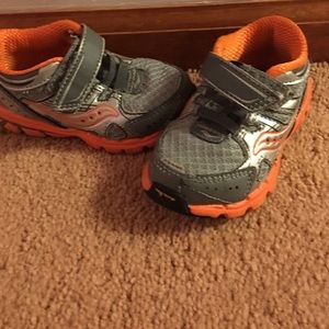 Baby boy size 4.5 Saucony sneakers