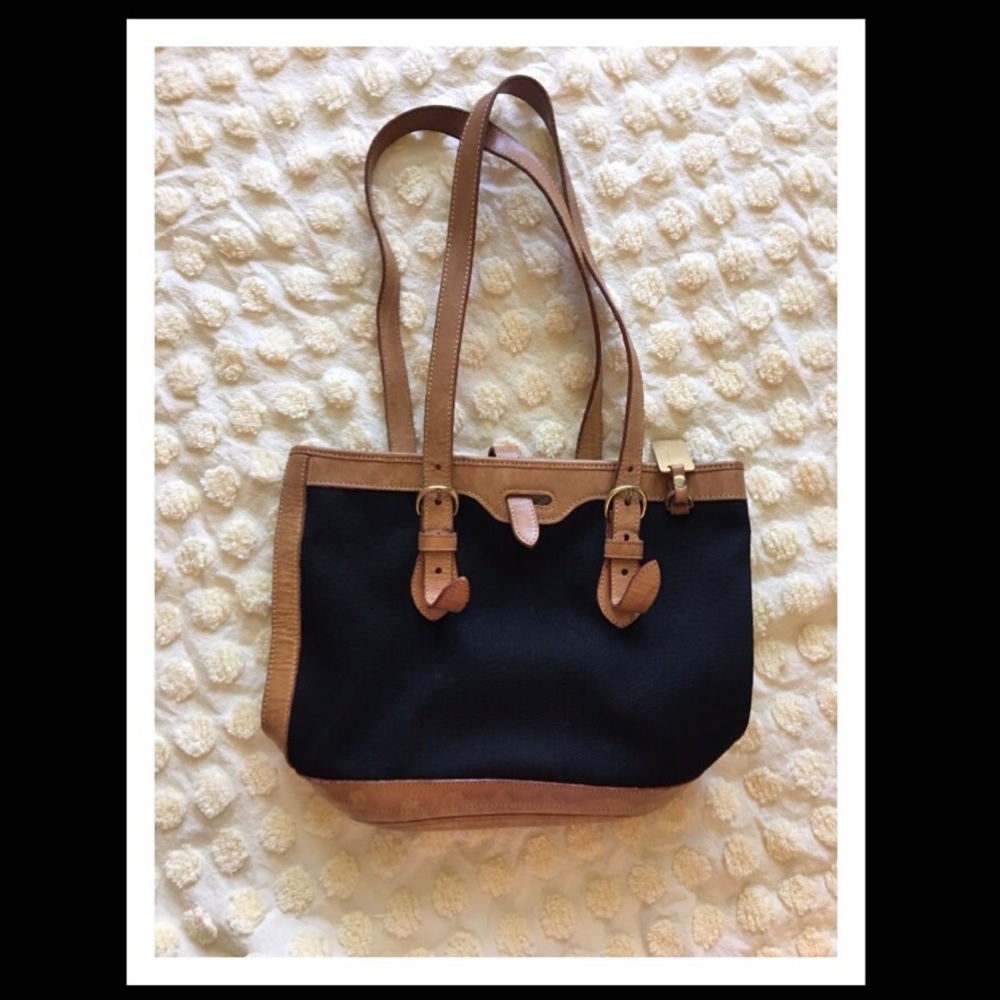 Dooney And Bourke