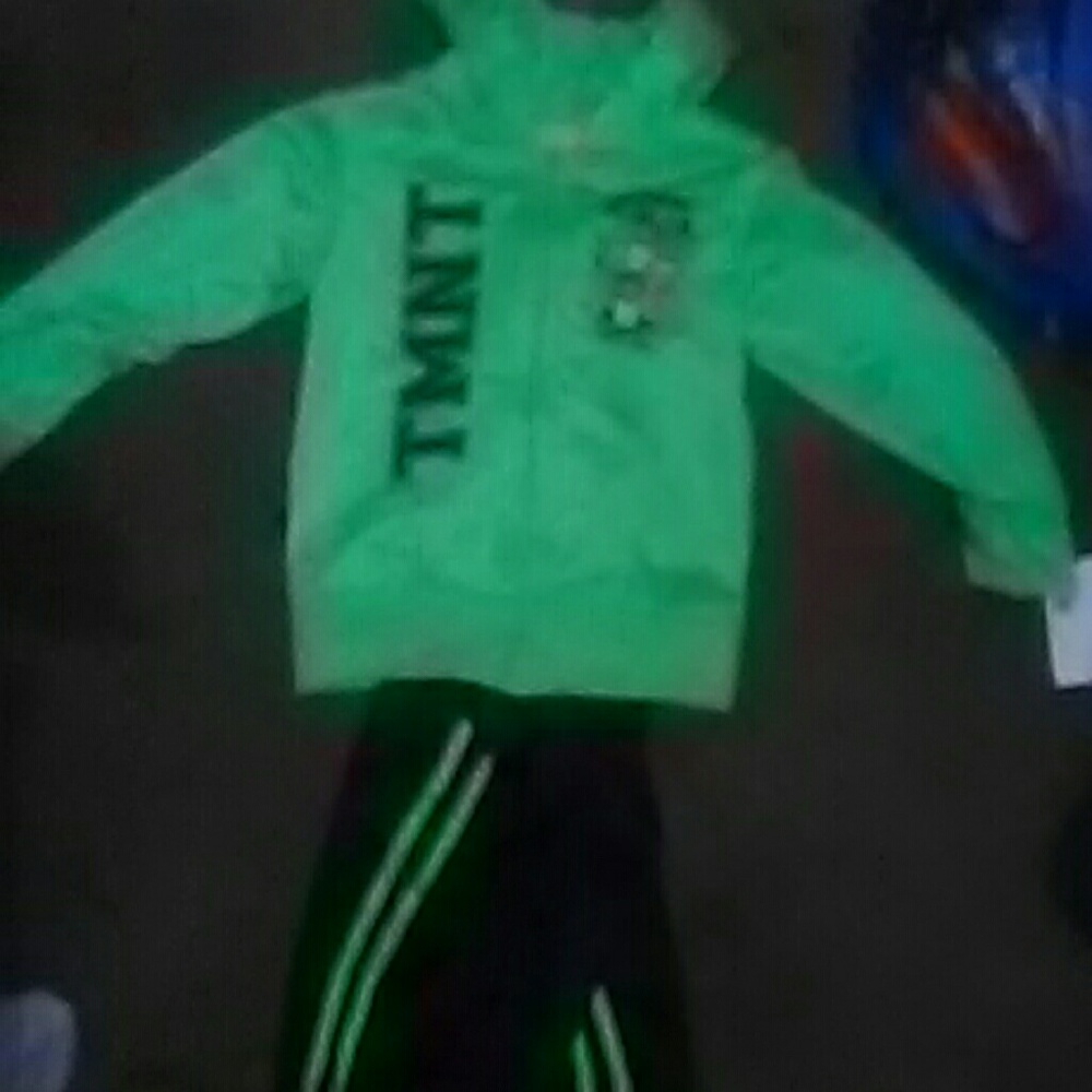Sweat pant outfit