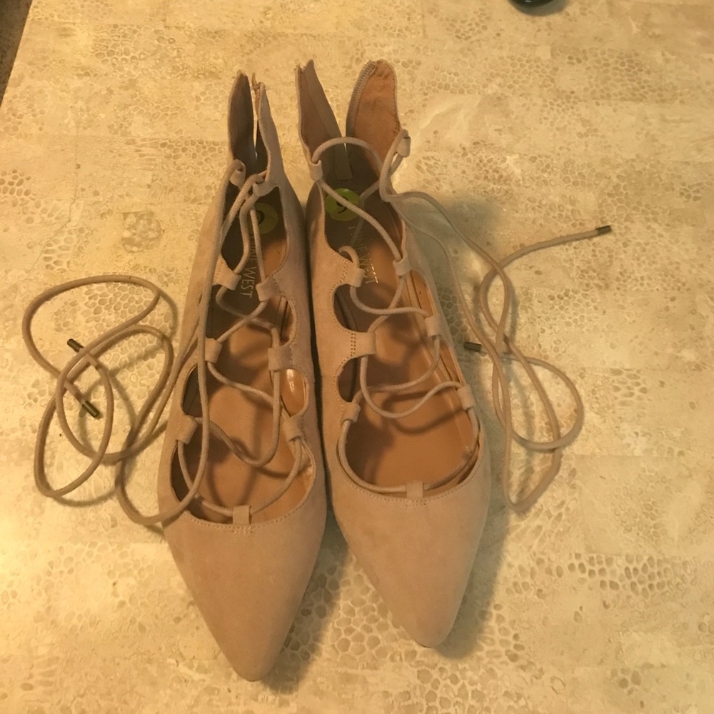 Lace up Nine West flats