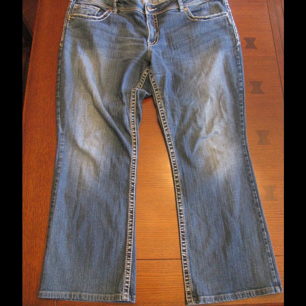 Silver Jean Suki 22/29.5 (Professionally Hemmed)