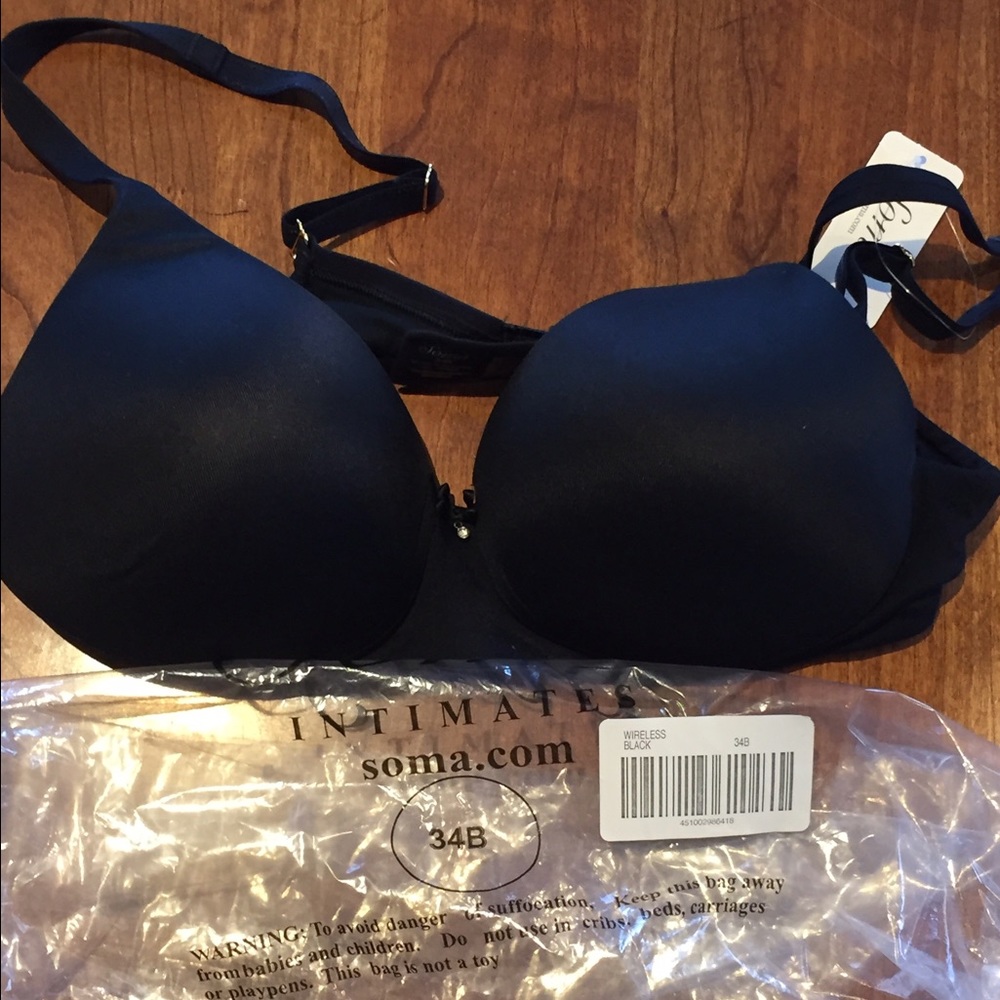 Soma wireless black bra 34 B new with tags