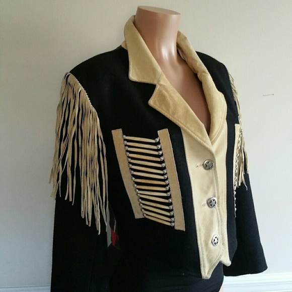Native American Smoking Jacket - Picture 2 of 4
