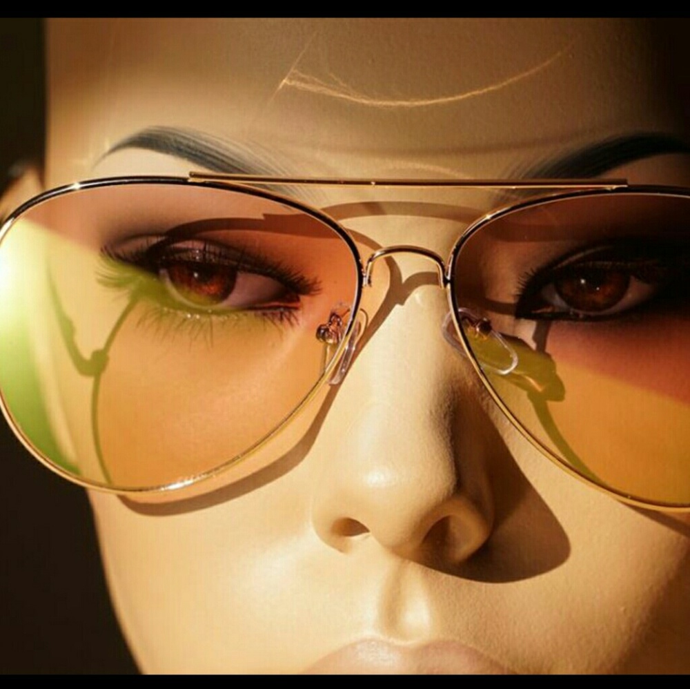 Ladies SUNGLASSES  (New)