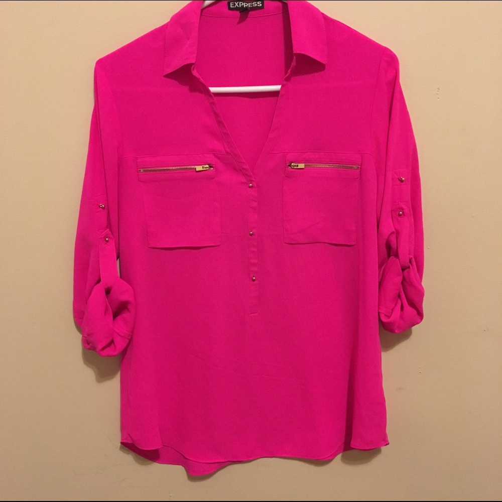 ⬇️PRICE DROP! EXPRESS Pink Blouse