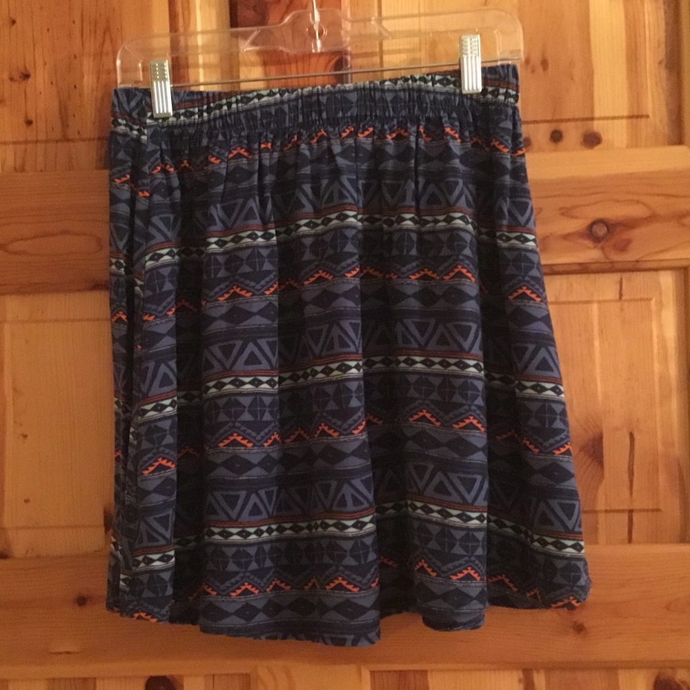 HOLLISTER Tribal Print Skirt