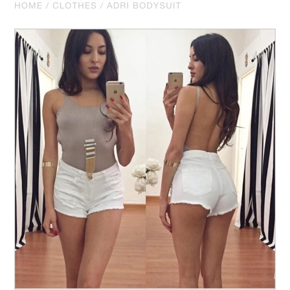 •NWT• •BOUTIQUE• beige bodysuit!