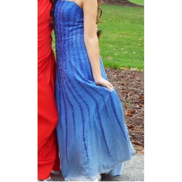 Blue sequin prom dress - Picture 3 of 5
