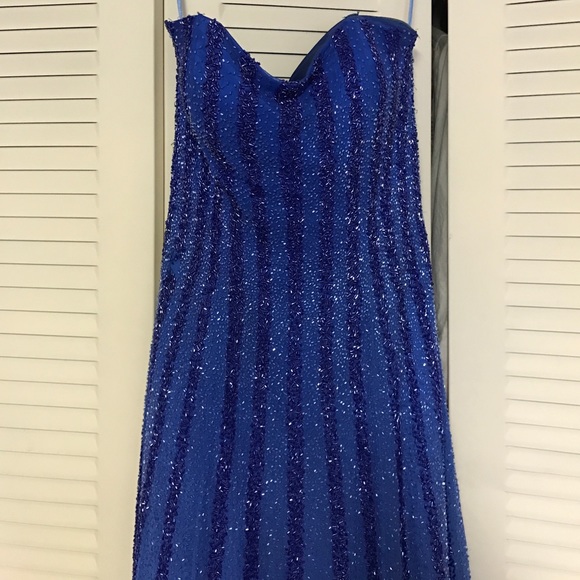 Blue sequin prom dress - Picture 4 of 5