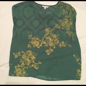 Cabi green detailed top
