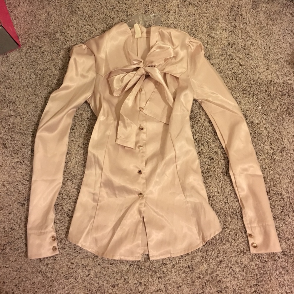 Brand New creme button down shirt with bowtie