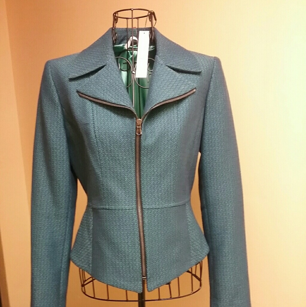 Tahari lined zippered jacket