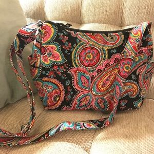 VERA BRADLEY CROSSBODY!