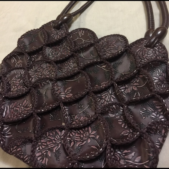 Unique Plum Handbag NWOT - Picture 2 of 4