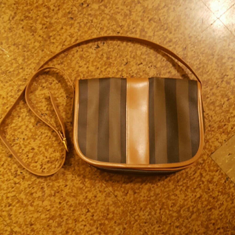 Vintage purse
