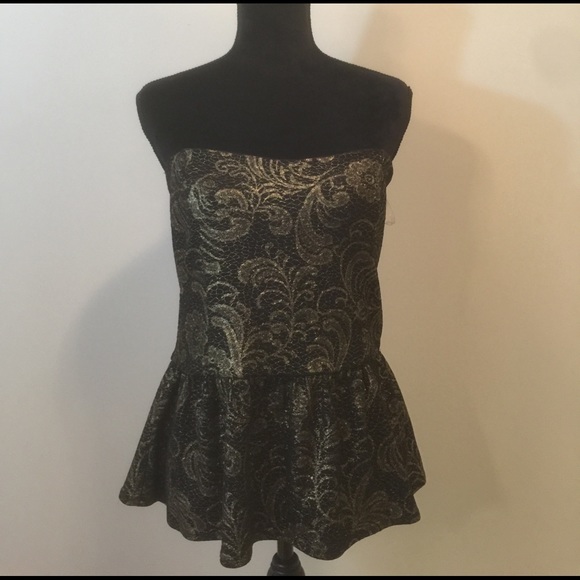 Tops - A peplum strapless top XL