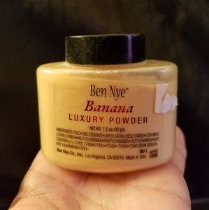 Ben Nye Banana Powder