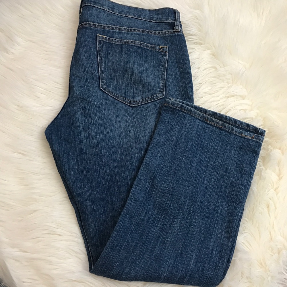 CLEARANCE! Old Navy Diva Jeans Size 16 Short