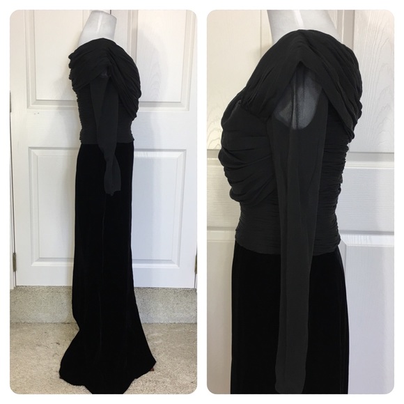 Vintage Oscar de la Renta gown - Picture 4 of 8