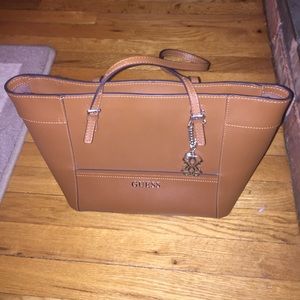 Guess Delaney small classic tote cognac