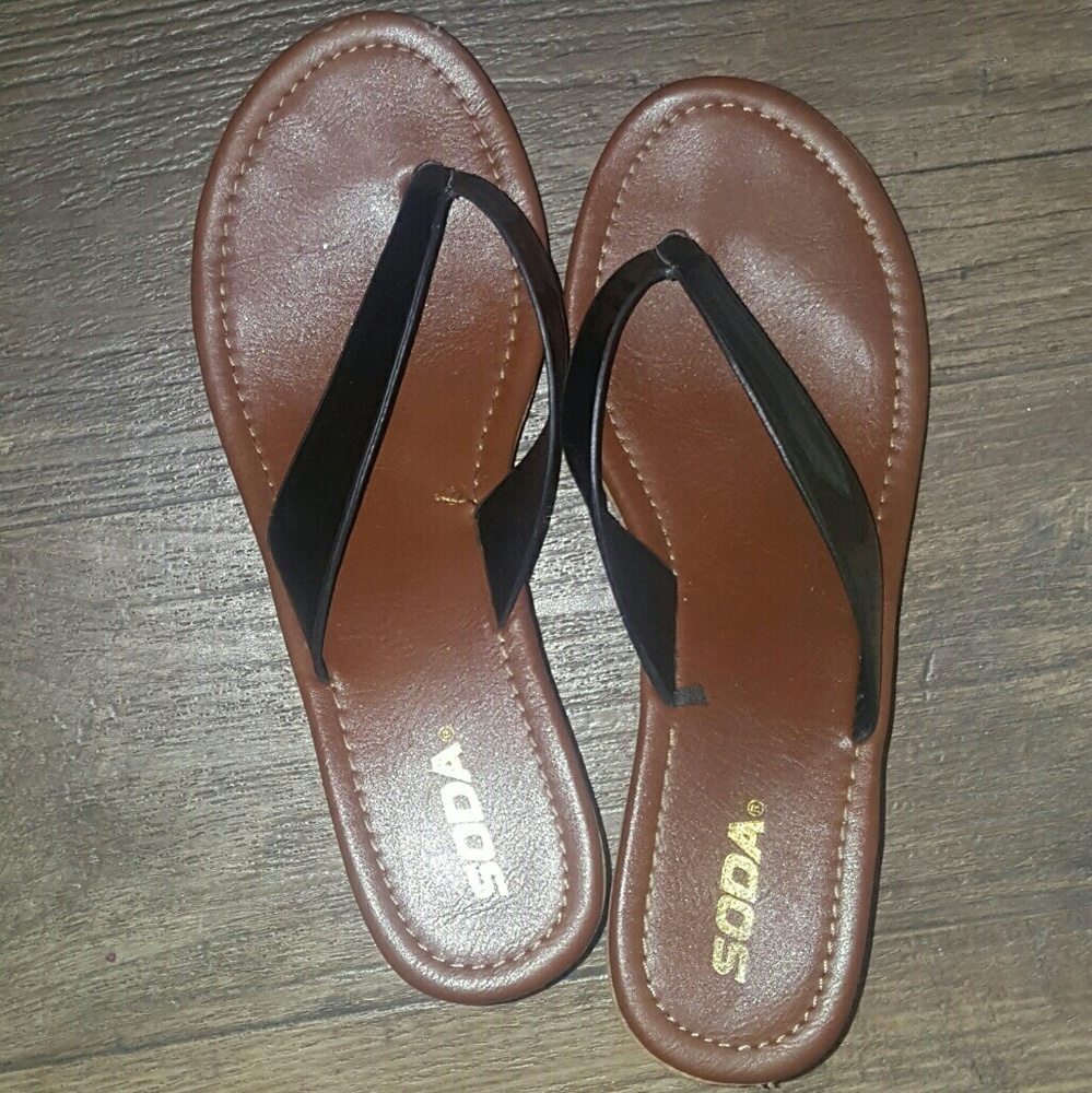 Soda black wedge sandals