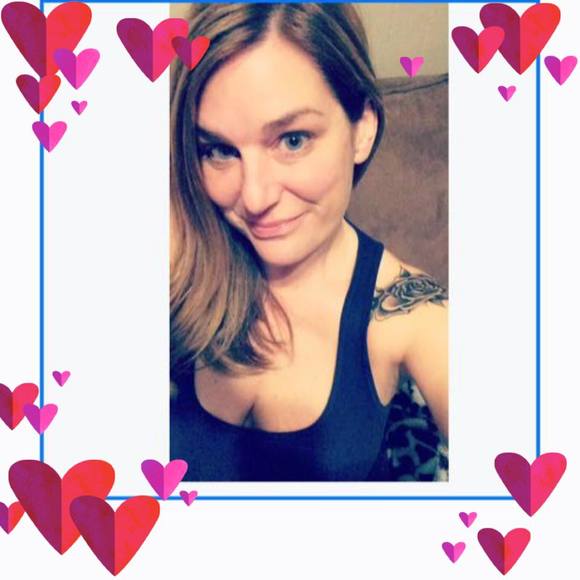 Meet your Posher, Kellie - Picture 1 of 1