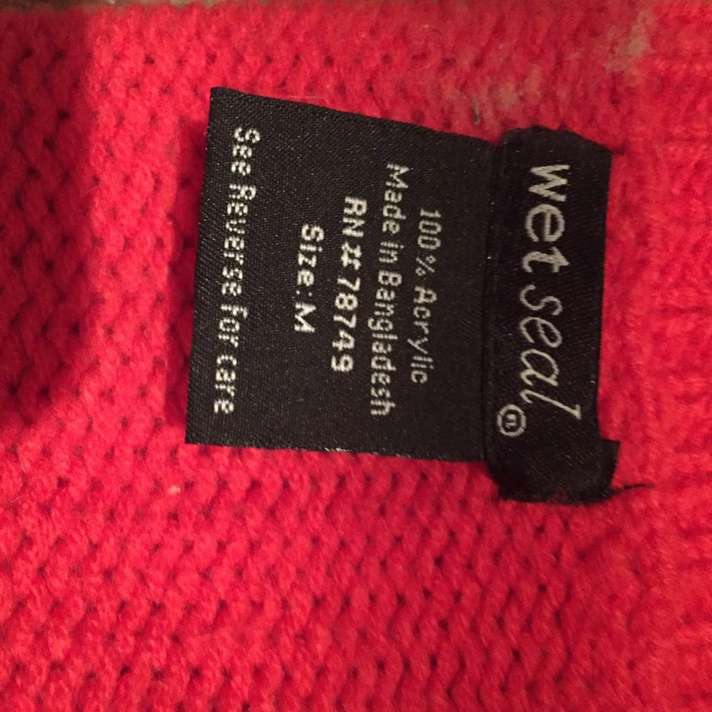 Red Sweater - Picture 2 of 4