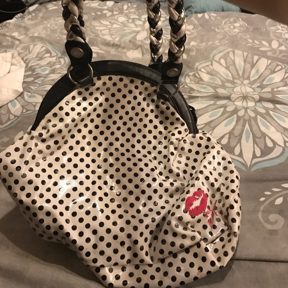 Betseyville shoulder bag