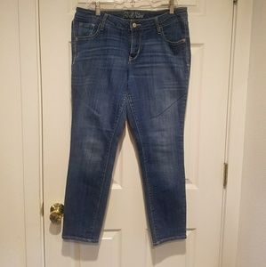 16P old navy jeans