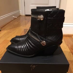 Giuseppe Zanotti Zip-detailed quilted leather boot