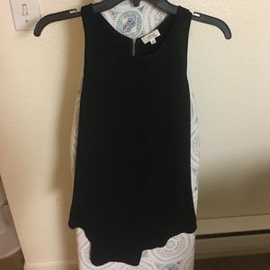 Wilfred high neck chic black shirt