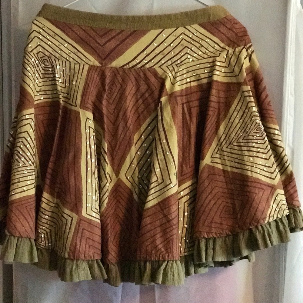 Lady's skirt.