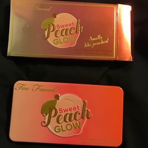 Sweet Peach Glow palette
