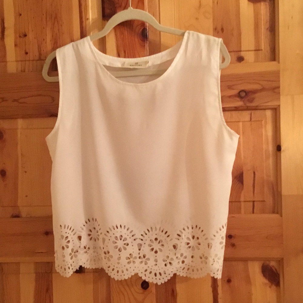 NWOT Laser Cut Top