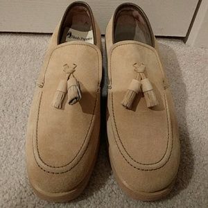 Nwot hush puppies