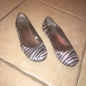 Sequined zebra print flats