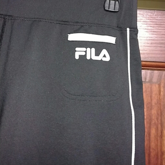 Wide waistband crop work out pants - Picture 2 of 3