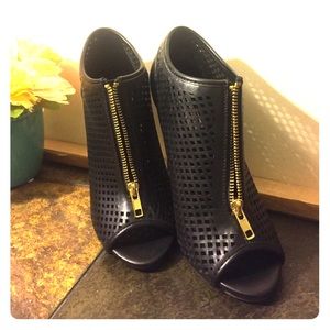 Steve Madden Booties