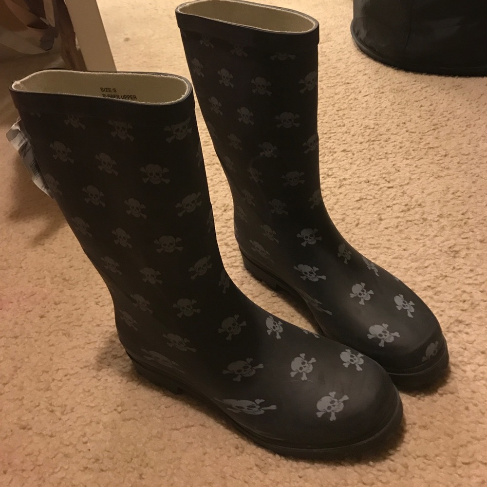 Rain boots
