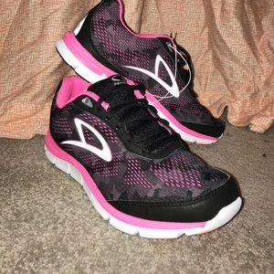 NWT Champion Training Gym Shoes
