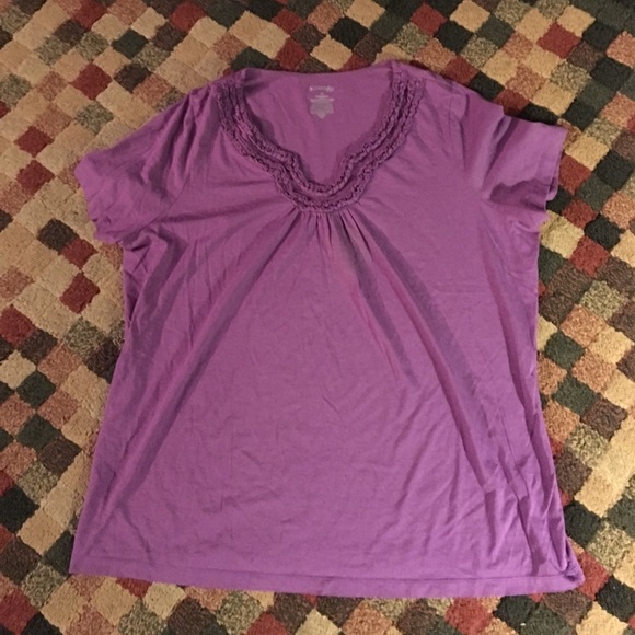 Super comfortable!  Women's top! - Picture 1 of 3