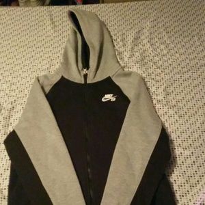 Boys Large Nike Hoodie NWOT
